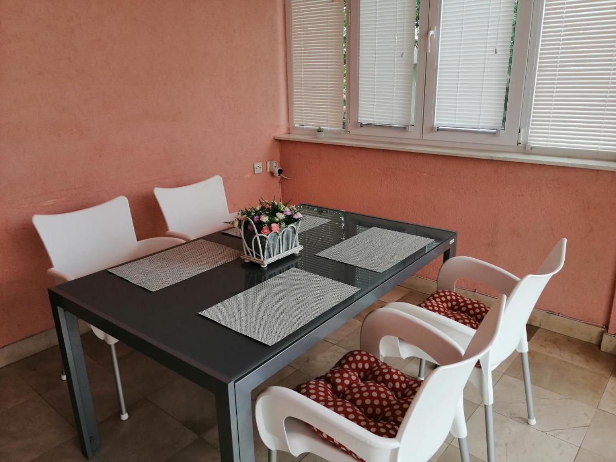 Apartman Mira Žaborić Exterior foto