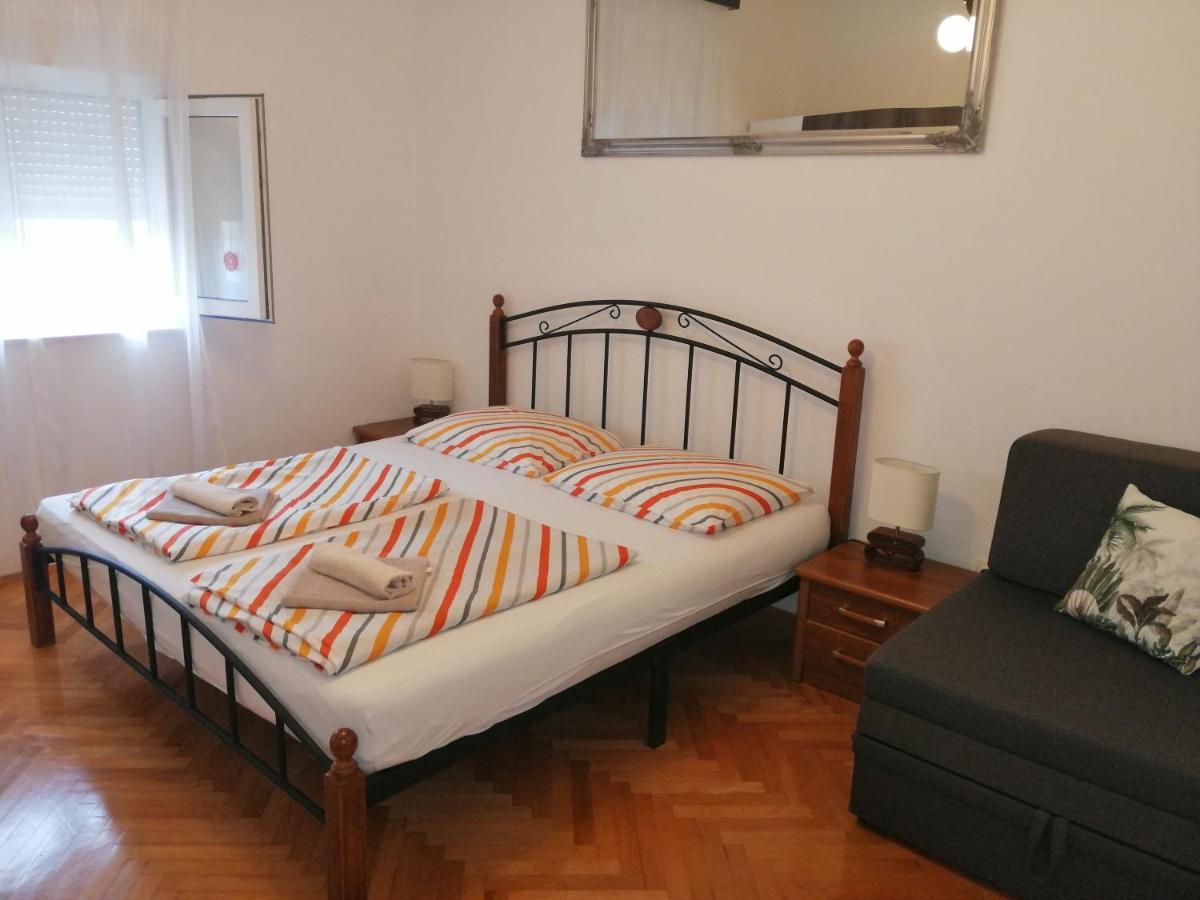 Apartman Mira Žaborić Exterior foto